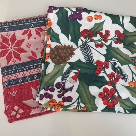 Two Christmas Placemats square red green poinsettias Simons - Picture 5 of 5